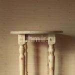 Столик деревянный с резными ножками под прялочку
